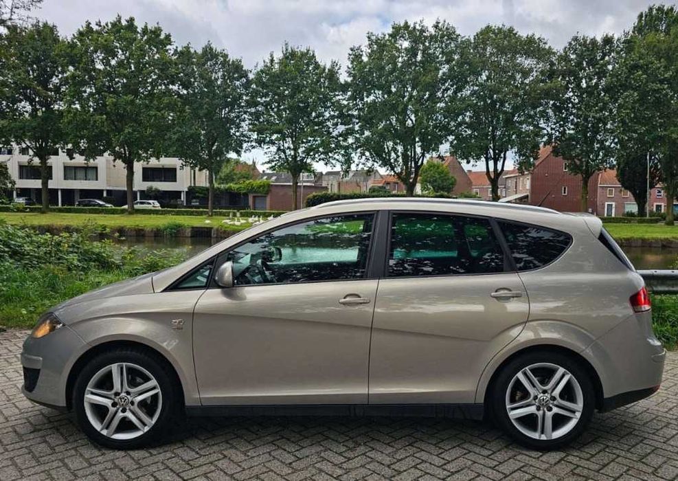 Seat Altea 2.0 TDI НА ЧАСТИ