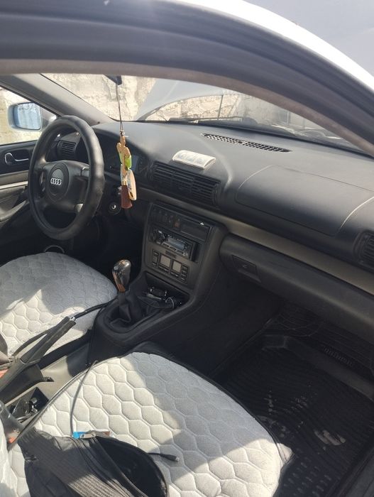 Продам автомобиль Ауди