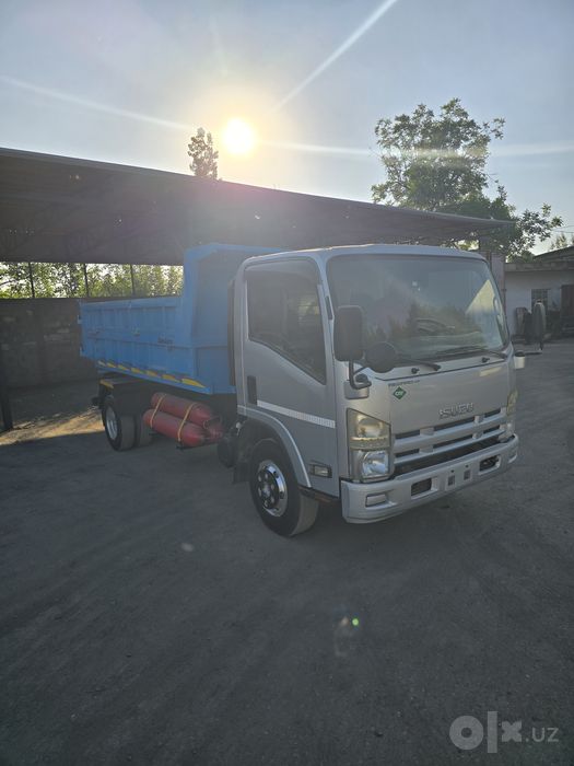 ISUZU самосвал сотилади 22000 &  2008 год