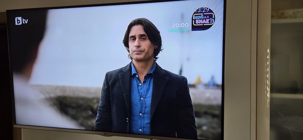 Телевизор LG 47LB679V