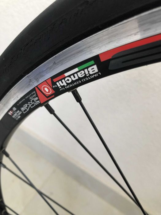 Шосеен велосипед Bianchi Impulso
