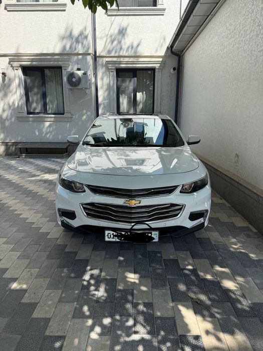Malibu 2 2.4 sotiladi