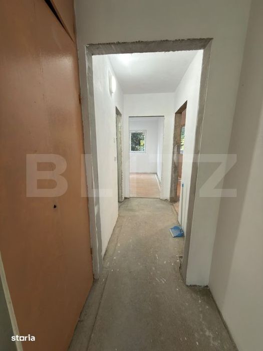 Apartament 4 camere, 62 mp, zona Malu Rosu