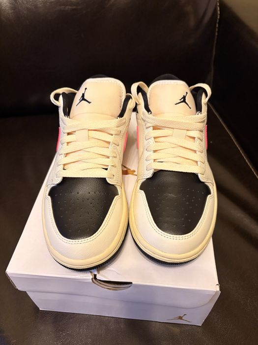 Se vinde Nike Jordan