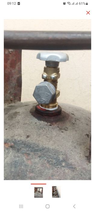 Продаю краны для газовых баллонов.