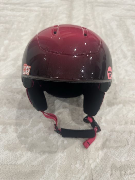 Детска каска за ски за момиче в черно и розово на Росиньол