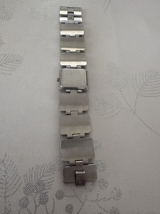 Дамски часовник Guess
