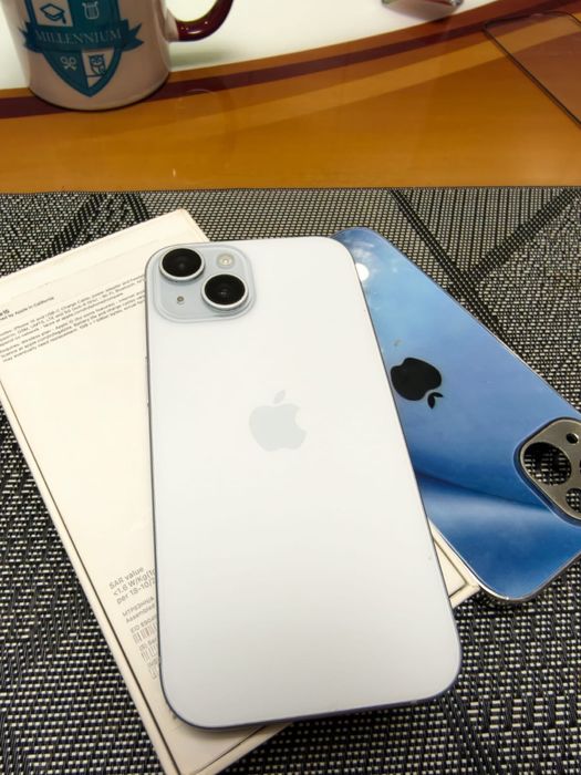 Пролам телефон IPhone 15