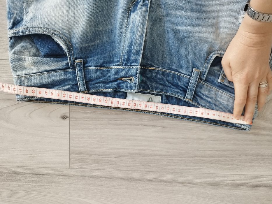 Blugi dama mărime 40 , noi