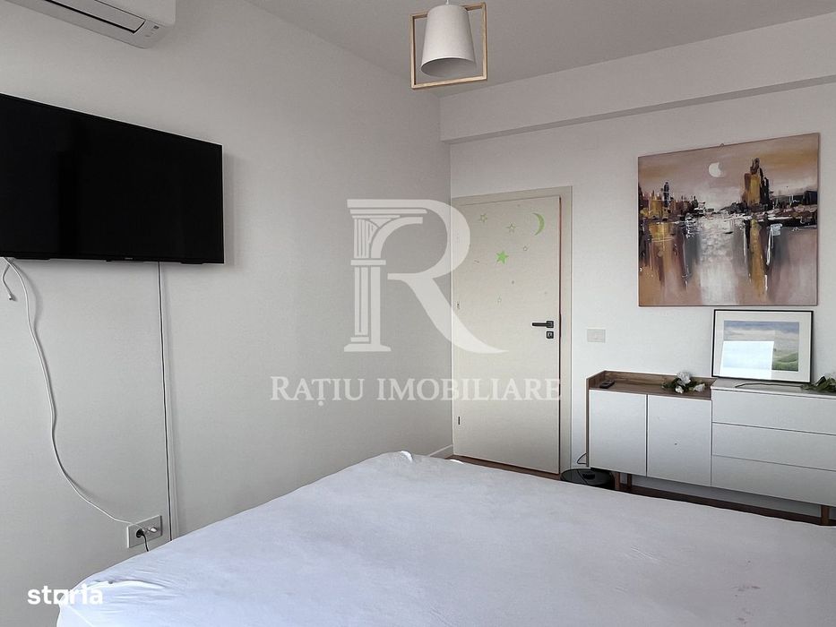 Penthouse cu Design Eclectic | Central | Panoramă Unică | Oradea