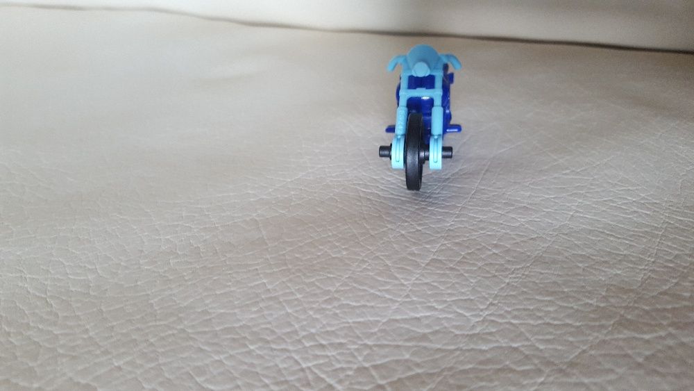 Играчка Мотоциклет Мотор От Киндер Сюрприз