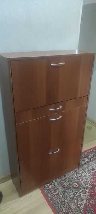 Обувной шкаф большой