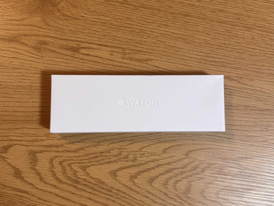 Apple Watch Series 10 46mm - Jet Black / Rose Gold / Silver