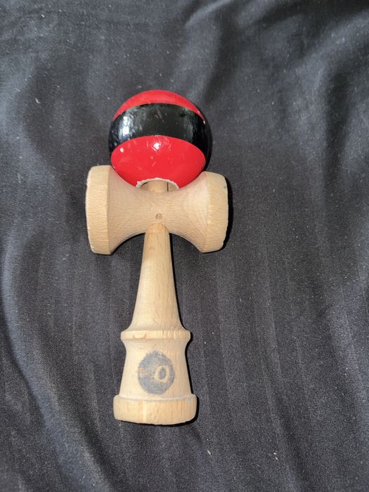 Ken okendama tama gasita pe jos