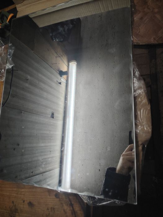 Зеркало в комнату