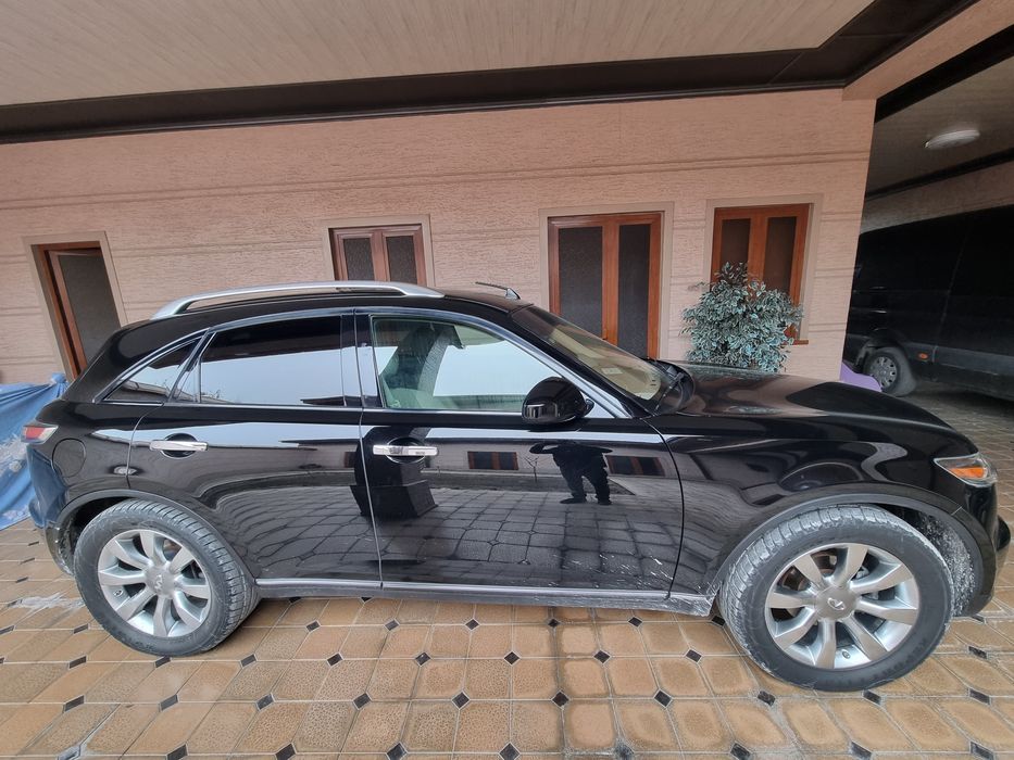 Infinity fx45 Americanka