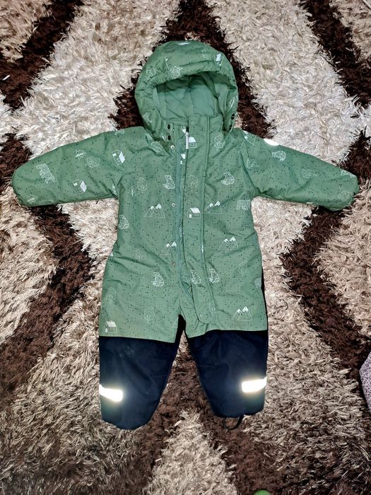 Зимний комбинезон для мальчика