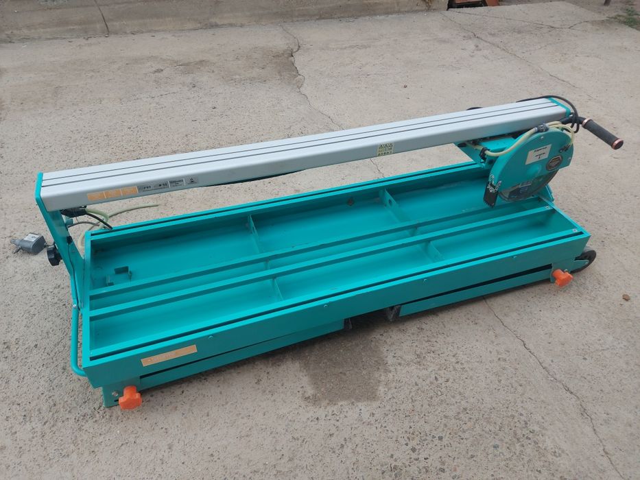 Электрический плиткорез  Sturm