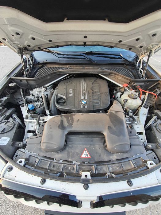 BMW X6 XDrive 40 D M performance 2ри собственик ! +каско*