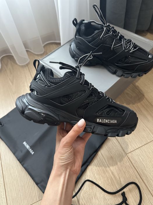 Balenciaga Track