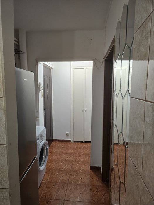 Garsoniera decomandata cu centrala proprie