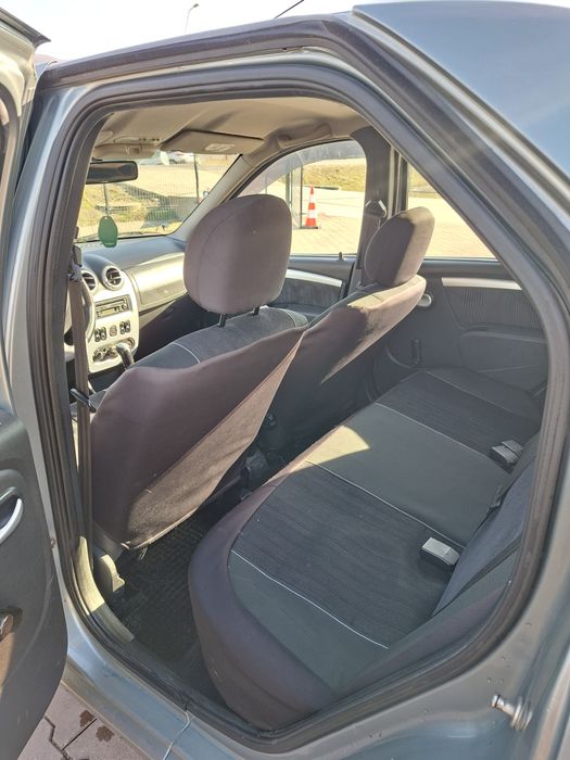 Dacia Logan 1.4  2010