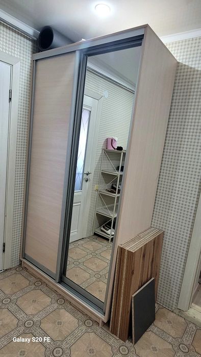 Продается шкаф! В идеальном состояний.