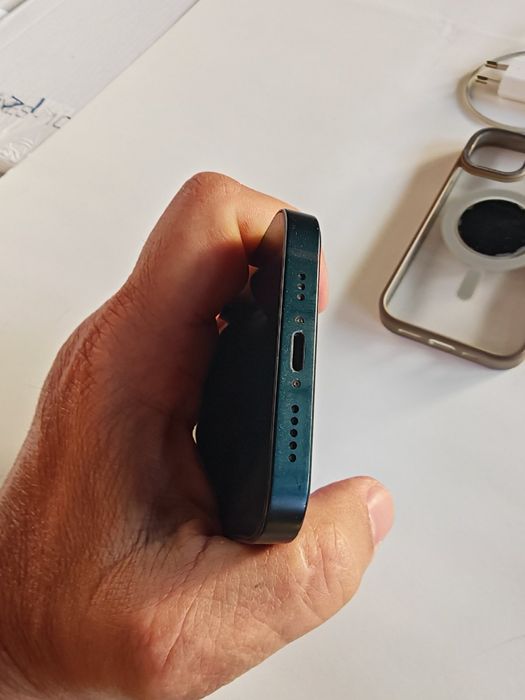 iPhone 14 128GB Батерия 84%