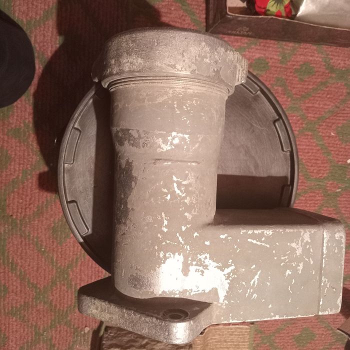 Горловина от мясорубки МИМ 600 в сборе
