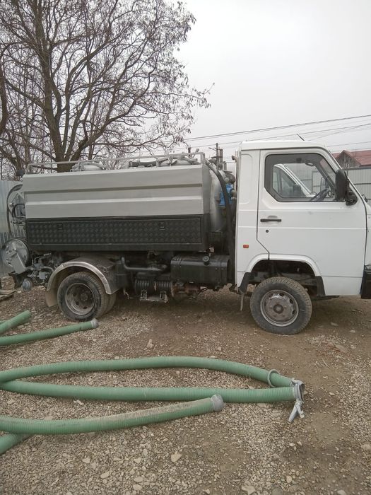 Servicii de vidanjare si desfundare