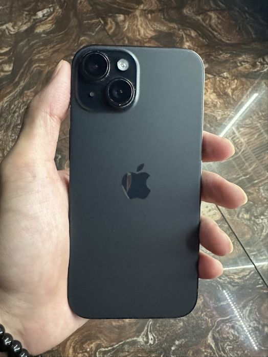 iPhone 15 Идеалл