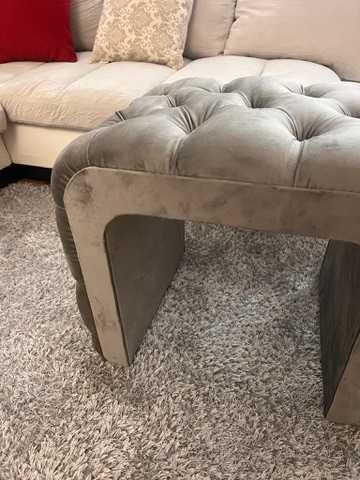 Puful este moale, ușor și fabricat din materiale de calitate.