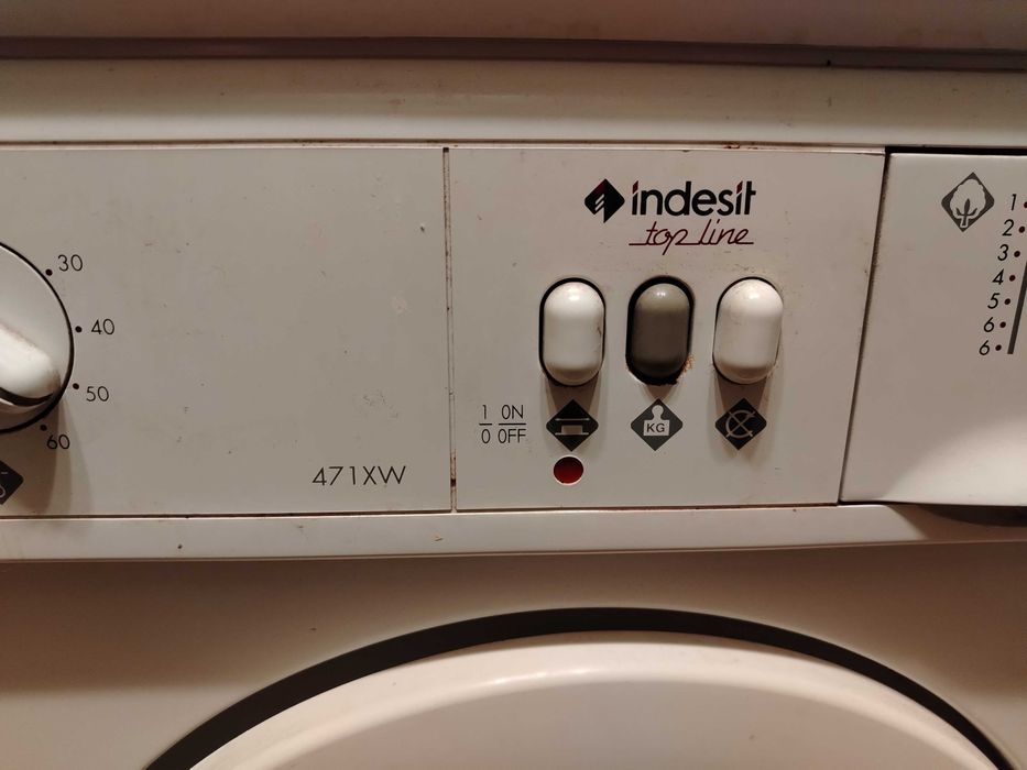 Пералня Indesid 471xw