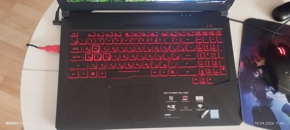 Продаю ноутбук Asus