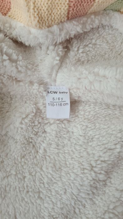 Дебела жилетка на LCW с топла подплата, размер 110-116см