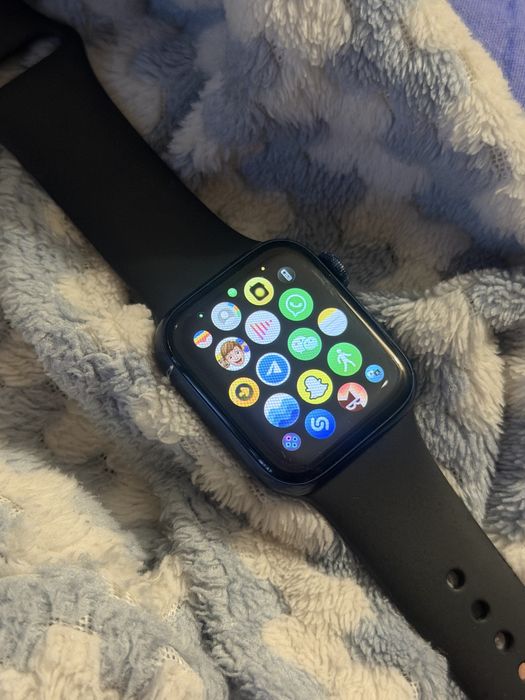 Продам Apple Watch Series 6, 40 мм (Blue)