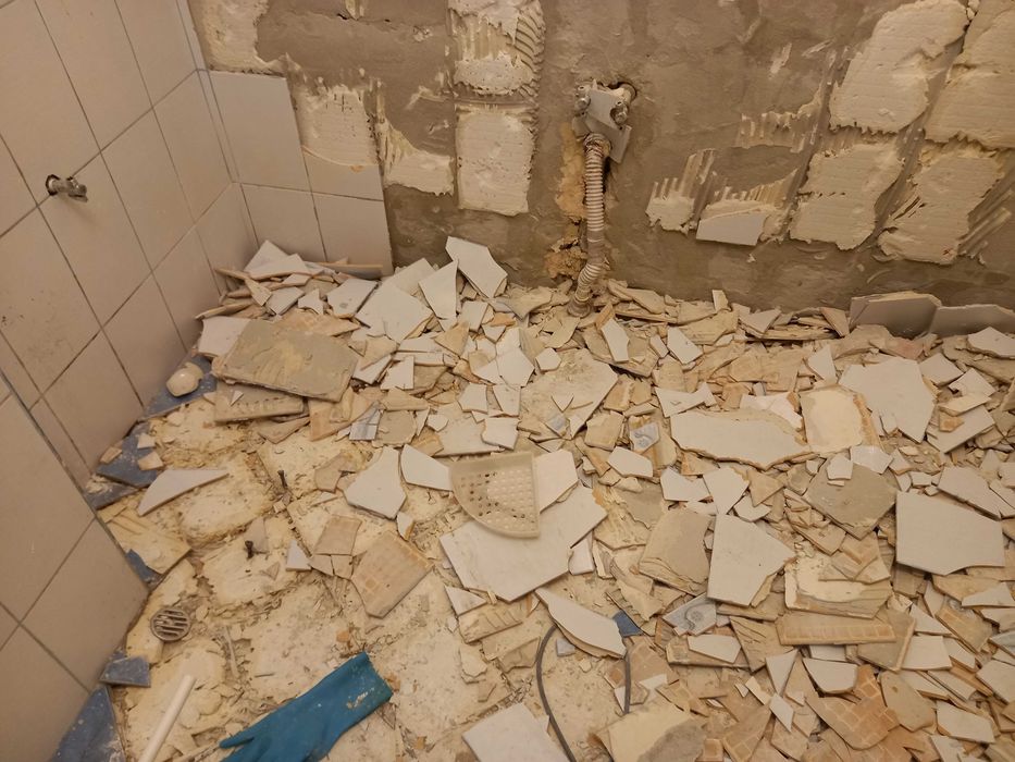 Кърти Чисти Извозва