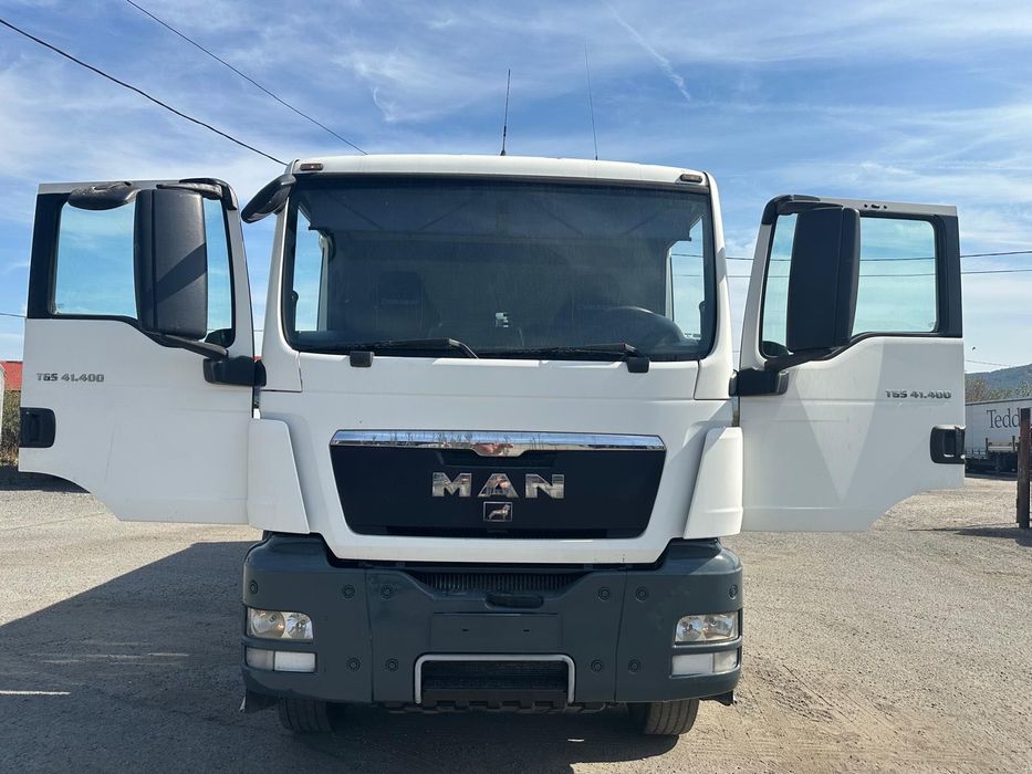 MAN Autobasculanta 8x4