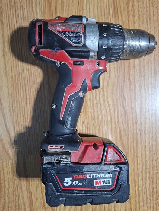 Milwaukee m18 BLDD2 мощен винтоверт