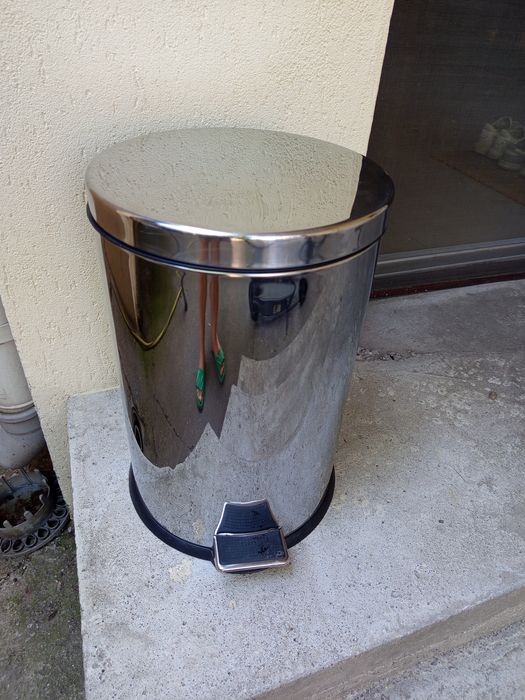 Cos gunoi inox,cu pedală