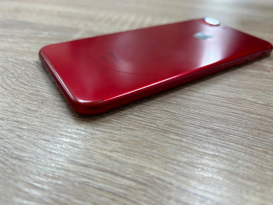 iPhone 7 Plus RED – 256 GB