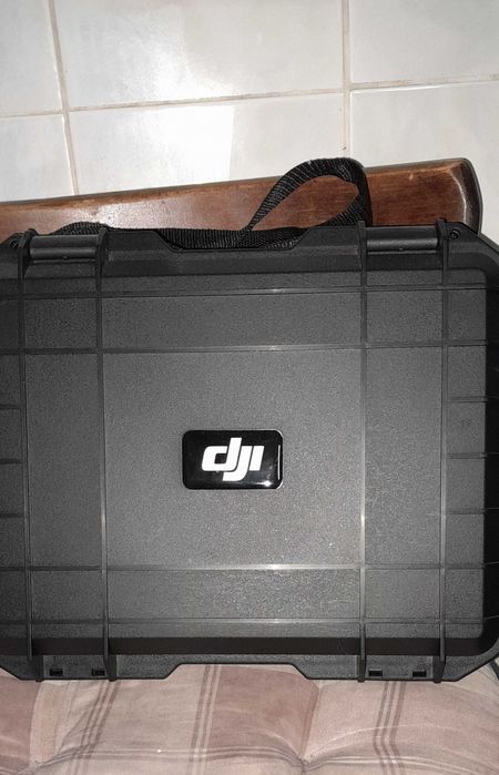 DJI Mini 4 Pro Fly More Combo