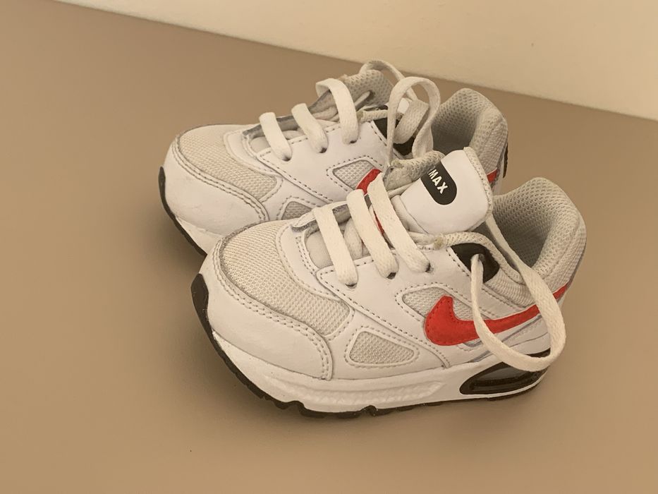 Adidasi Nike Air Max IVO Copii - Marimea 21 (Cod 579997-101)