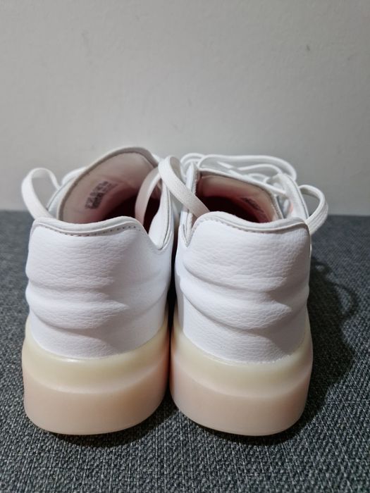 Дамски Маратонки Adidas - Размер 37 1/3