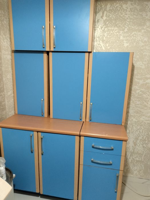 Мебель кухонный гарнитур