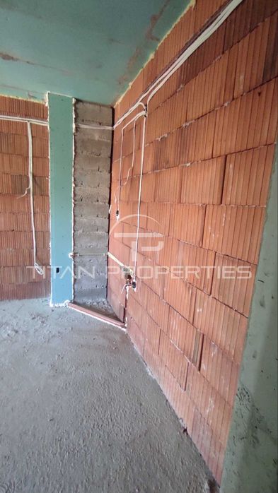 Продава се Тристаен апартамент в Пловдив, Кършияка - 81 кв.м за 1908 €/кв.м - Снимка #7