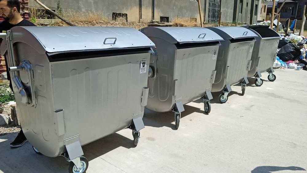 Оцинкованный металичиский мусор бак 1100л