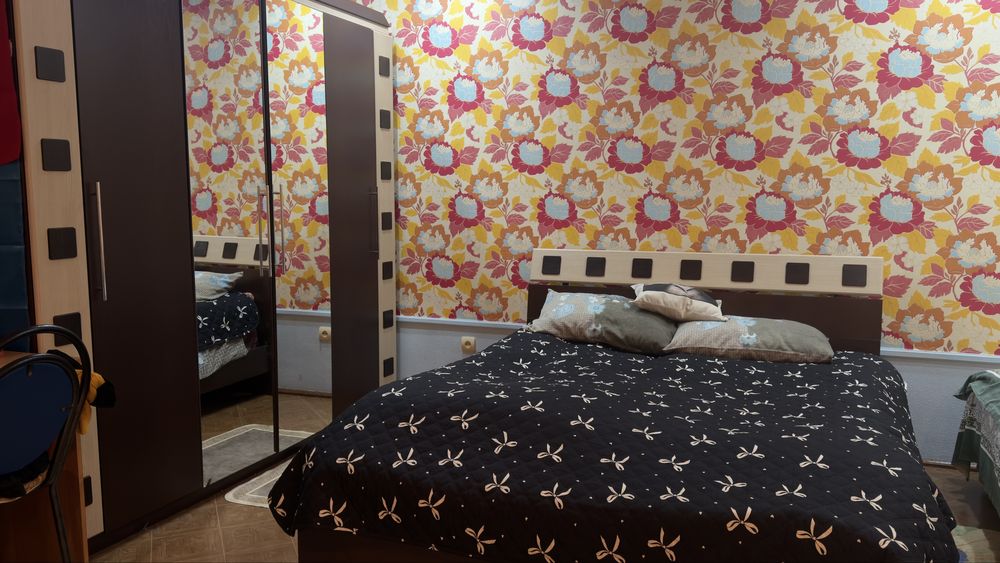 Спальний гарнитур