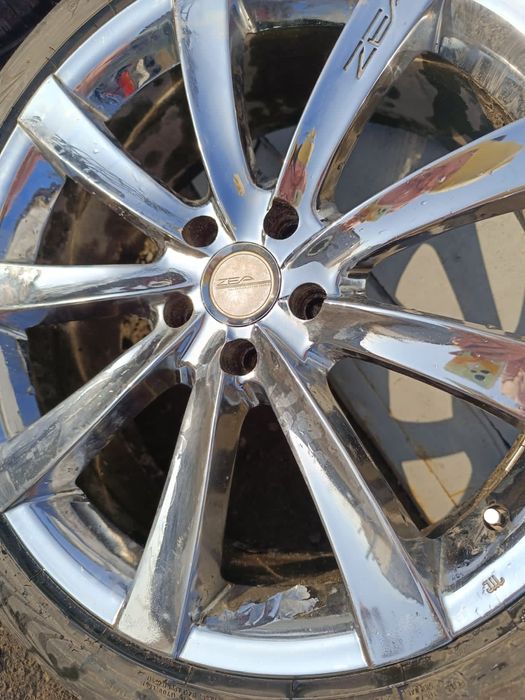 Продам диски с резиной