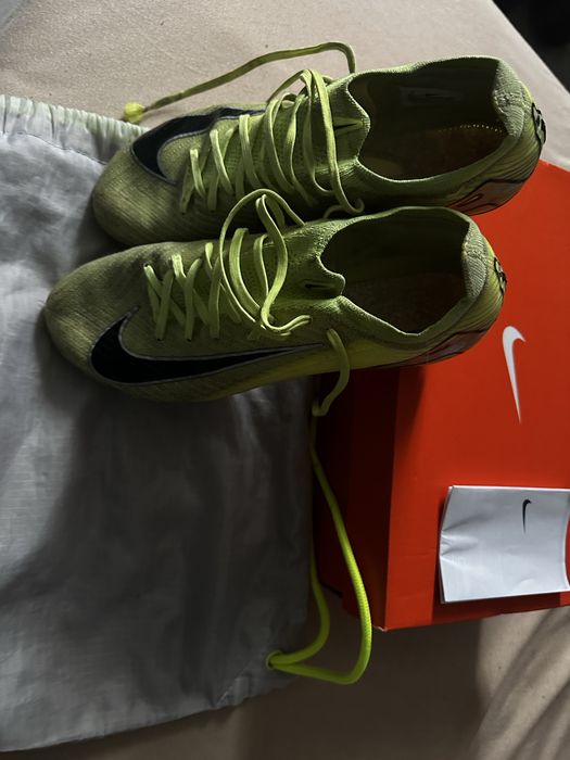 Ghete fotbal Nike Vapor 16 Elite 42,5